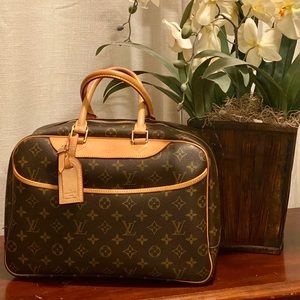 Louis Vuitton Deauville